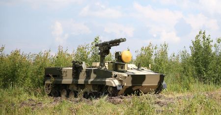 Bat na Leopardy. Niszczyciel czołgów 9P157-2 Chryzantema-S na froncie w Ukrainie