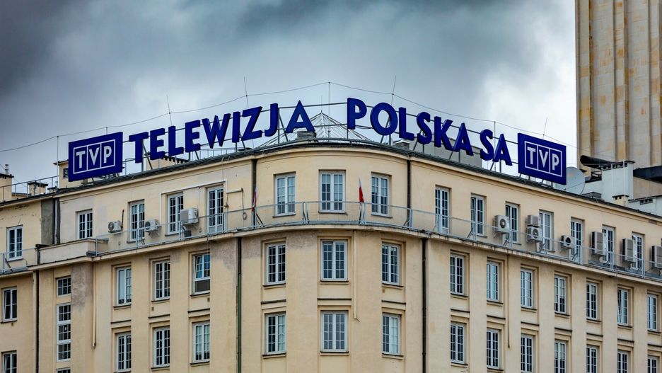 Logo Arkadiusz Zi�?ek
Fot. Arkadiusz Ziolek/East News.
n/z Logo Telewizji Polskiej S.A. przy placu Powstancow Warszawy.
ARKADIUSZ ZIOLEK