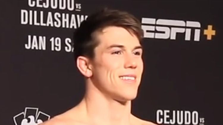 Alexander Hernandez walczy w organizacji UFC