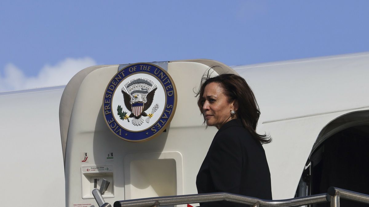 Wiceprezydent USA Kamala Harris korzysta z samolotu o kryptonimie Air Force Two