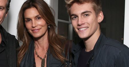 Syn Cindy Crawford nie żyje. Wiadomo, gdzie umarł