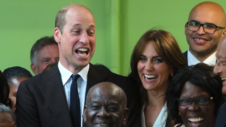 Książę William żartuje ze swojej pupy na spotkaniu w Cardiff