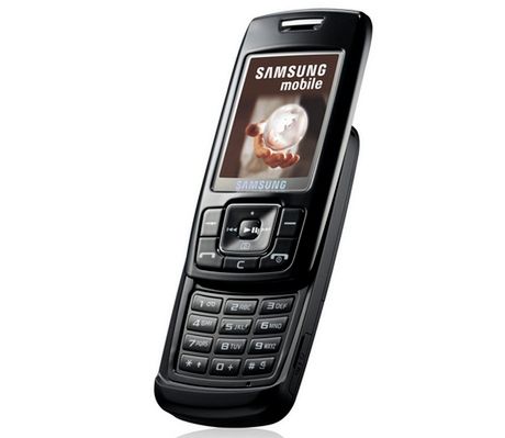 Samsung E251 - podstawowe funkcje w niskiej cenie