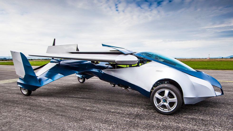 Latający samochód AeroMobil 3.0. Zachwycający projekt, który nie przyniesie żadnej rewolucji 1