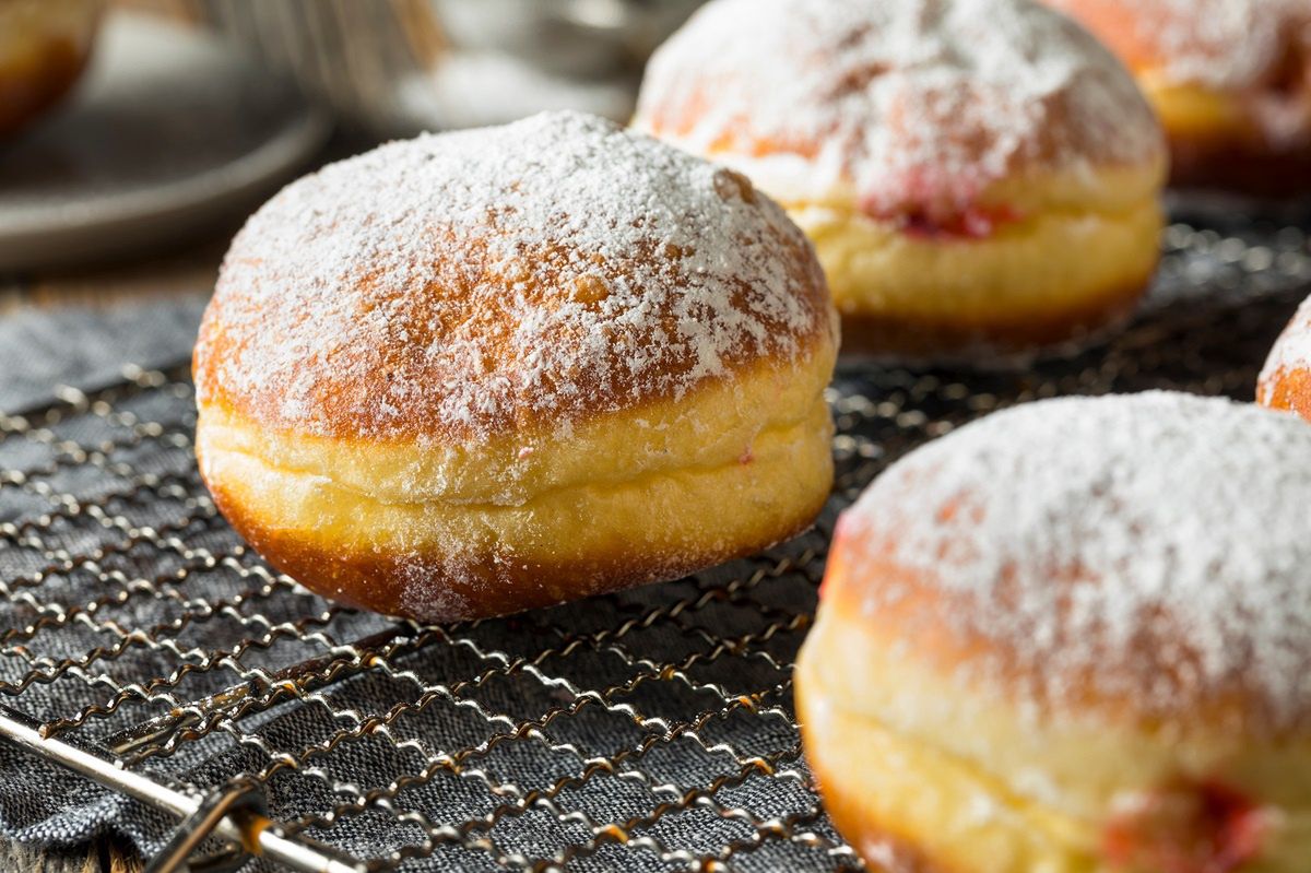Dutch Delight. How apples and Raisins Transform Traditional doughnuts into extraordinary treats