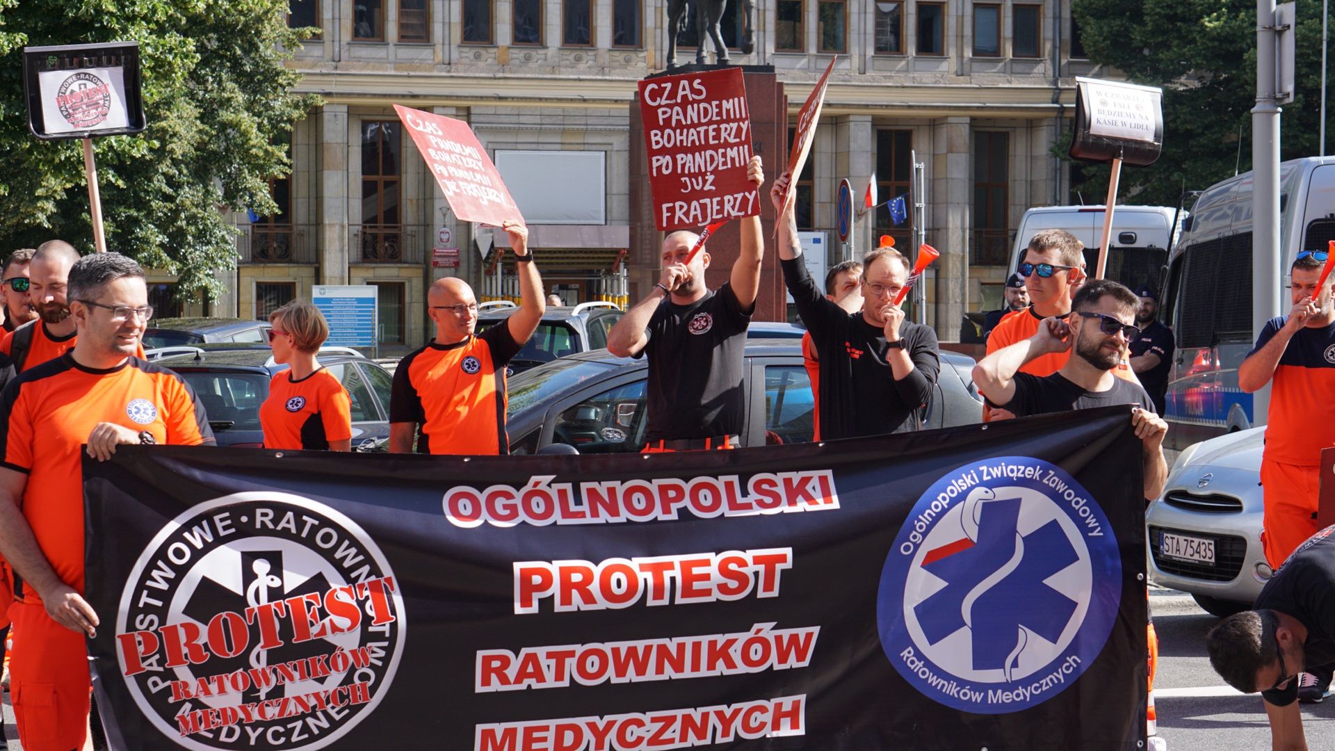 Protest ratowników medycznych w Katowicach 