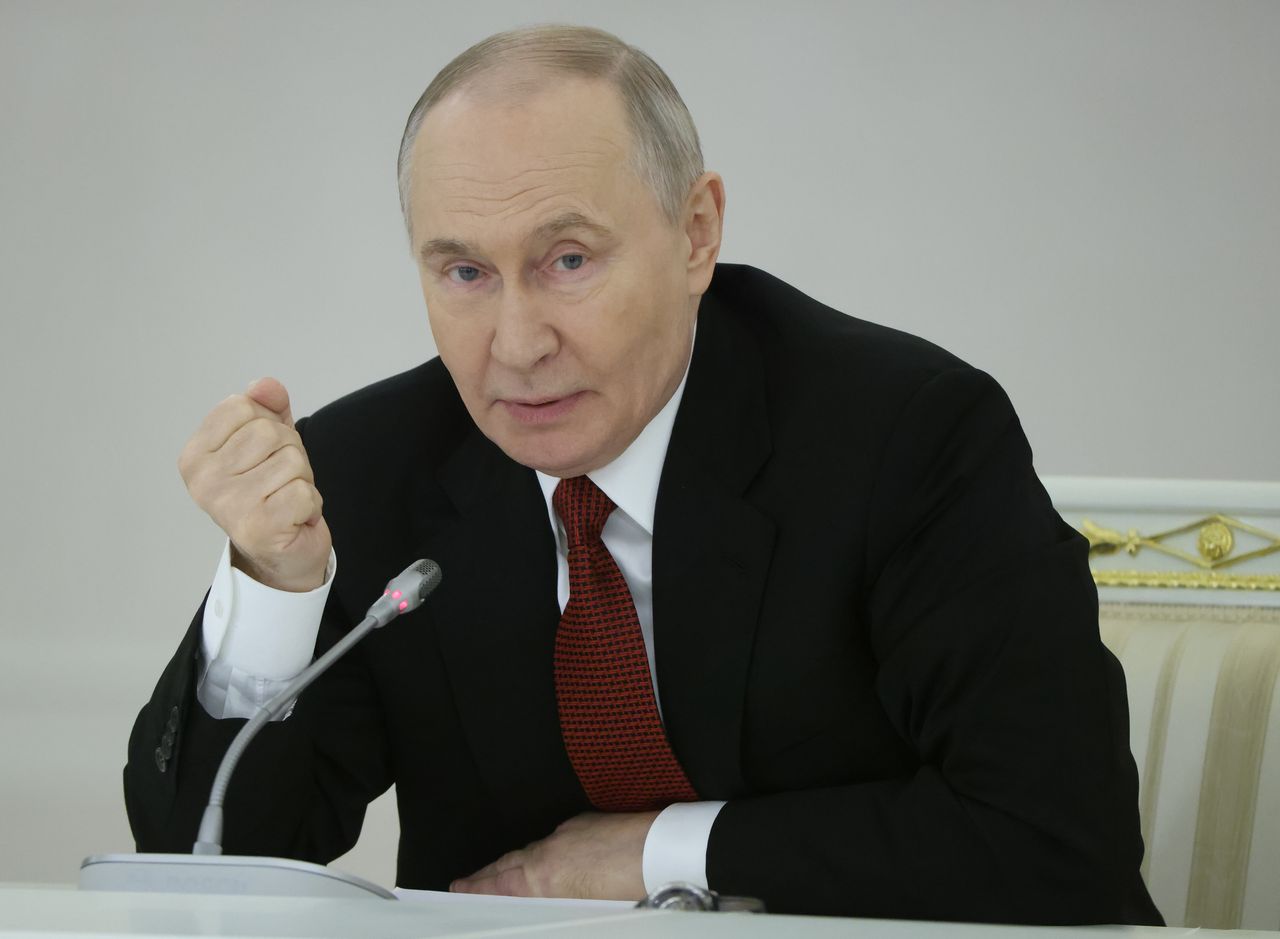 Putin podpisał dekret wojskowy. Ponad 260 tysięcy osób