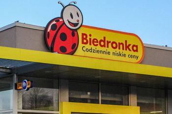 Zaczęło się w Biedronce. 1 + 1 gratis, ale trzeba się spieszyć
