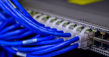Test internetu. W jaki sposób wypróbować swoje łącze?
