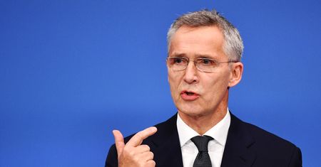 NATO wysyła Putinowi ostrzeżenie. "Konsekwencje będą bardzo poważne"