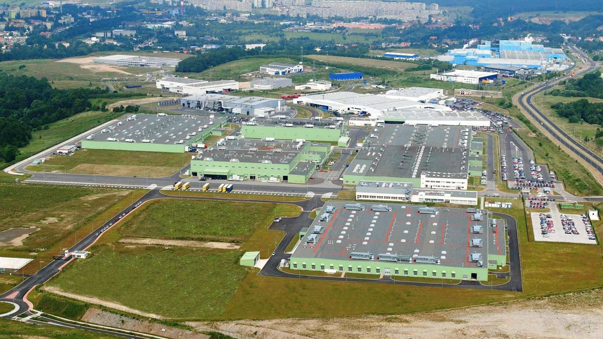 Toyota Motor Manufacturing Poland (źródło: fotopolska.eu)