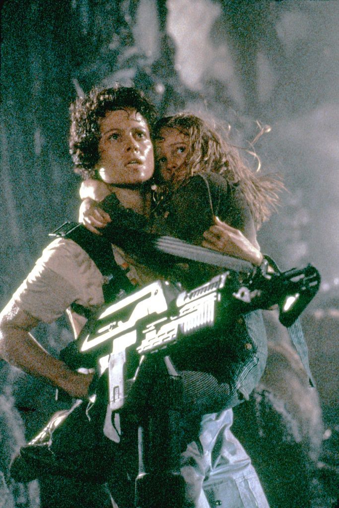 Sigourney Weaver and Carrie Henn on the set of the movie "Aliens"