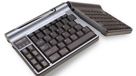 Połamana klawiatura idealna w podróży 1