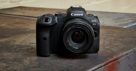 Masz pełnoklatkowy bezlusterkowiec Canon? Te dwa obiektywy Cię zainteresują