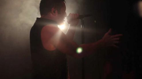 Nine Inch Nails nagrany Canononem 5D MK II - video