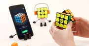 Światowy Dzień Kostki Rubika. Klasyczna zabawka w nowoczesnym wydaniu. Zabawkę połączysz z telefonem