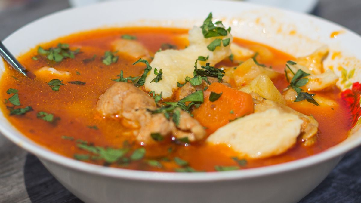 Karmuszka to pożywna zupa pełna smaku 