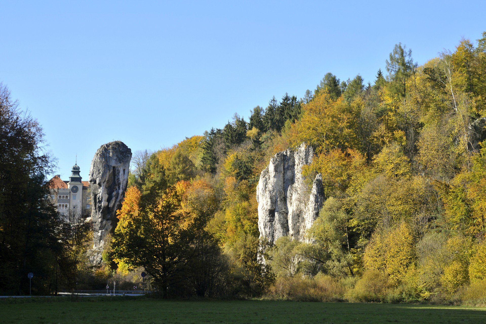 Ojcowski Park Narodowy: Zamek, jaskinie i niezwykłe skały