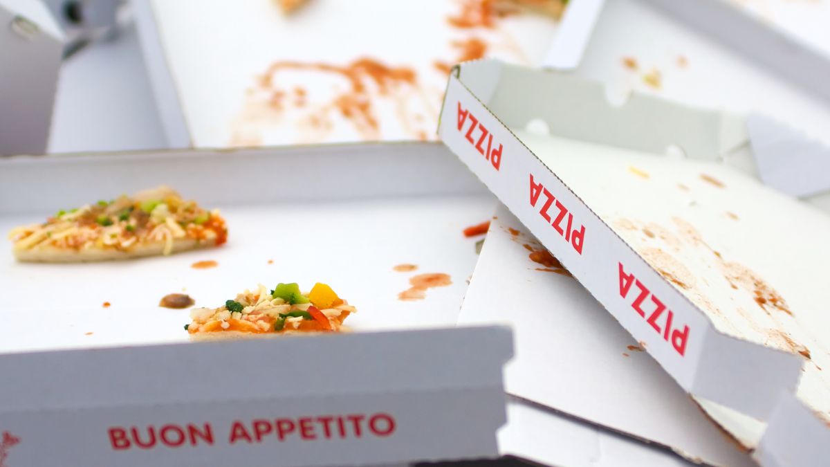 Gdzie wyrzucać opakowania po jedzeniu?