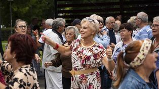 Seniorzy pokazali, jak się bawić. Taneczny finał w Pile