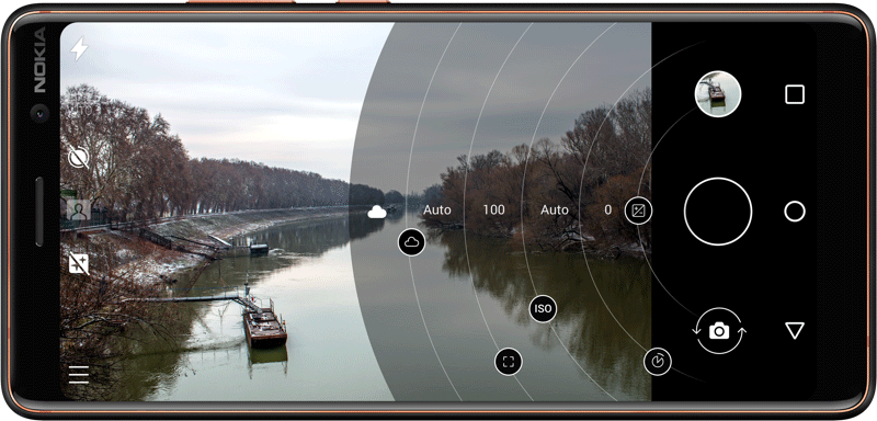 Nokia 7 Plus, źródło: XDA