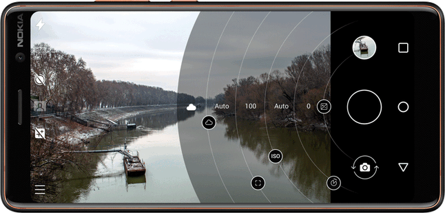 Nokia 7 Plus, źródło: XDA