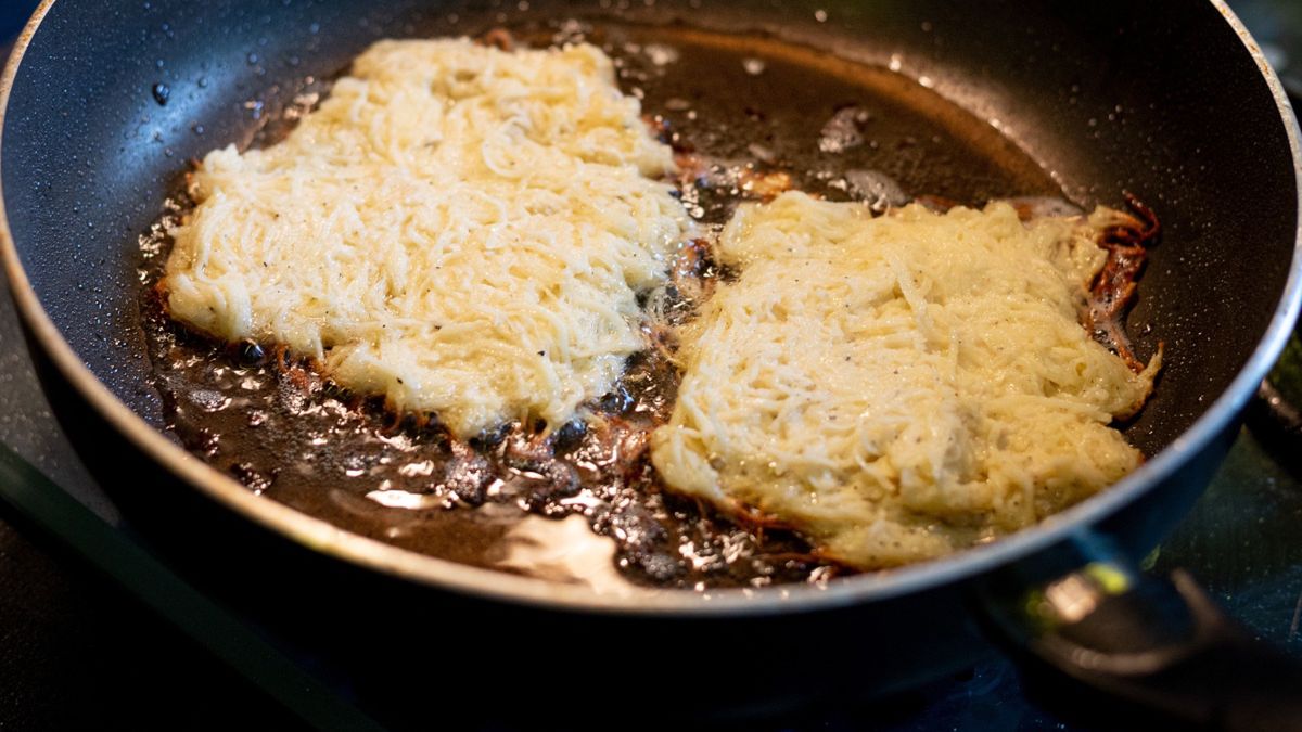 Jak smażyć placki ziemniaczane?