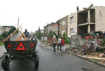 Śląskie: 17 lat temu przeszła niszczycielska trąba powietrzna