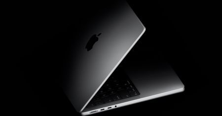 Chcesz dotykowego MacBooka? Musisz poczekać