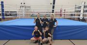 Zawodnicy ostrowieckiego klubu Sports Academy z medalami