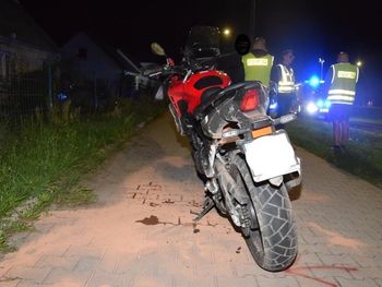 Lidzbark: Rozpędzony motocykl wjechał w betonowy słup. Młody kierowca i pasażerka zginęli na miejscu