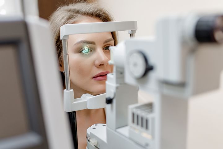 Badanie przedniego odcinka oka ma wysoką wartość diagnostyczną.