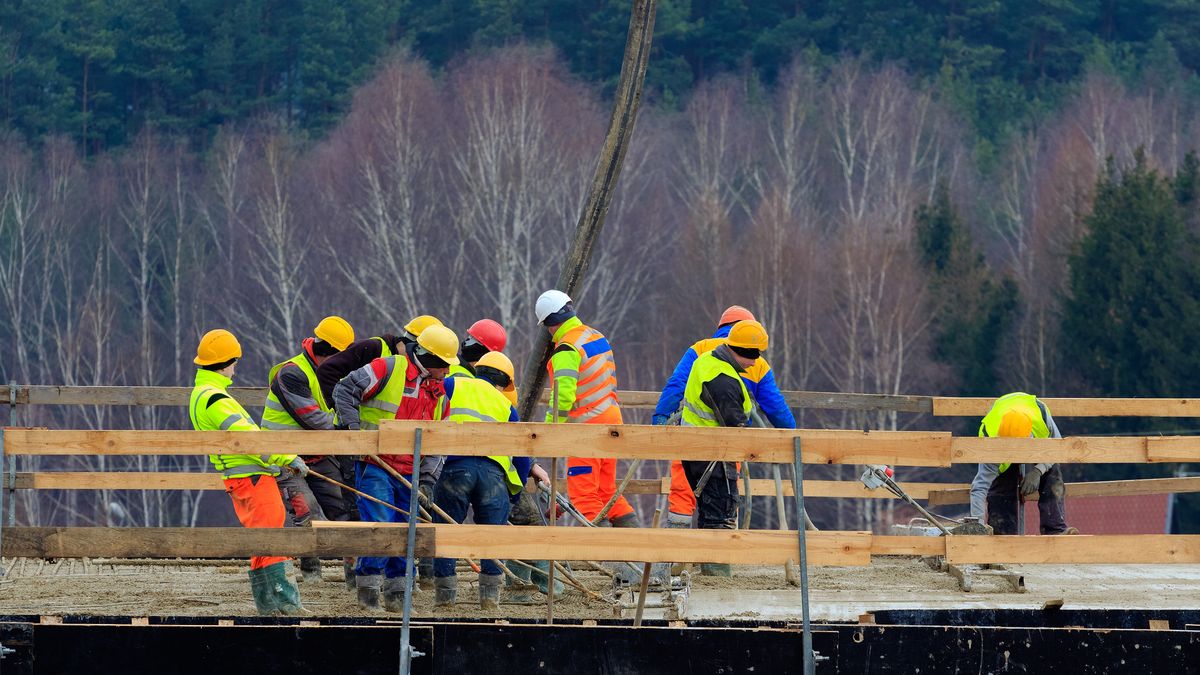 Firmy chcą zatrudniać. Brakuje pracowników