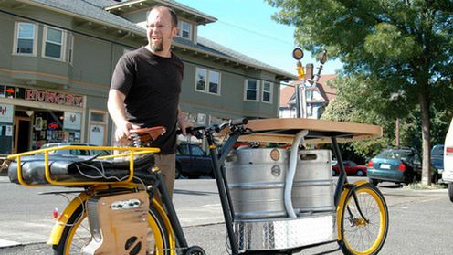 Pizzeria, klub i bar - wszystko na jednym... rowerze 1