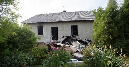 W pożarze domu stracili wszystko. Potrzebna pomoc dla pogorzelców z Zadworza