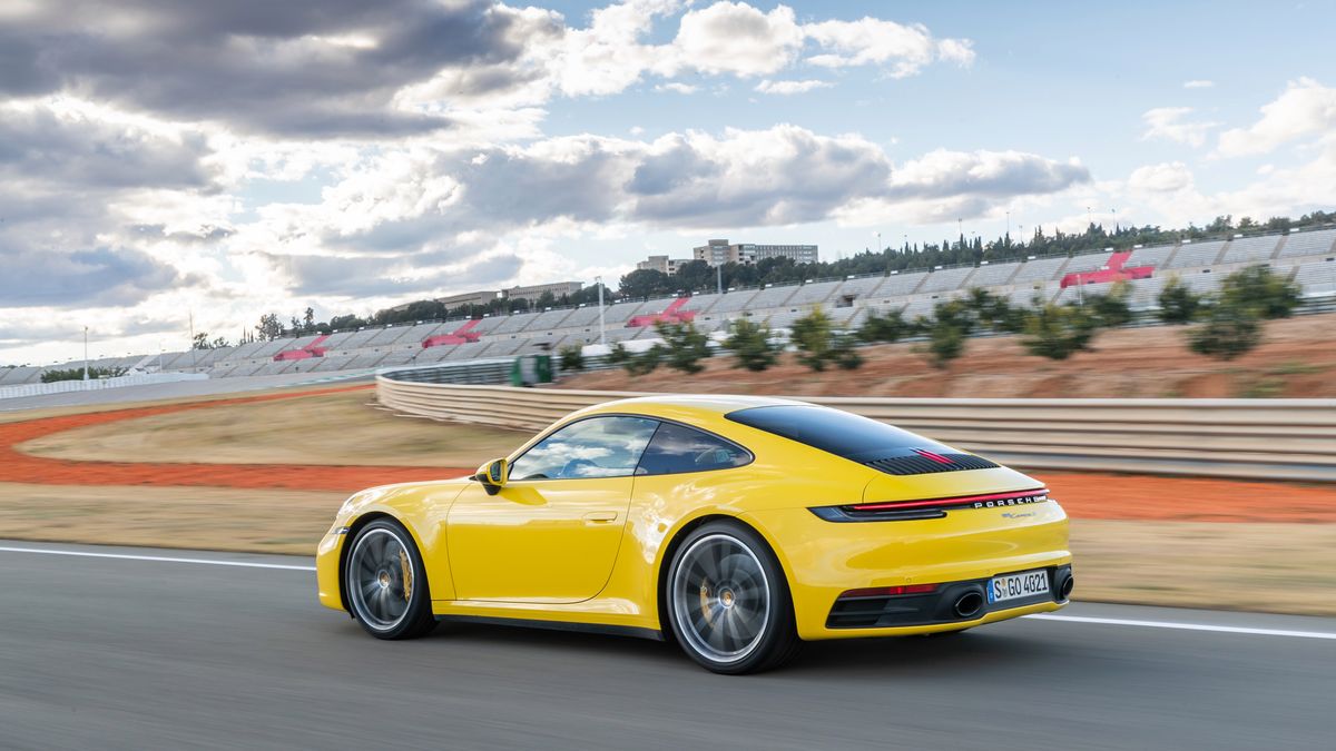 Porsche 911 Hybrid będzie mocniejsze niż GT2 RS, co oznacza, że przekroczy 700 KM