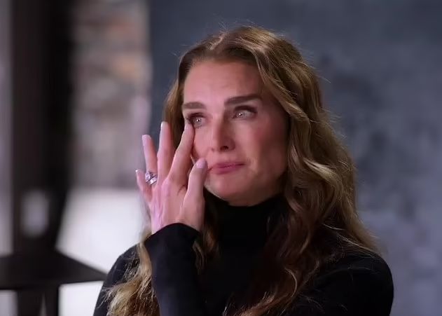 Brooke Shields ma żal do matki. Nie mogła ukryć łez