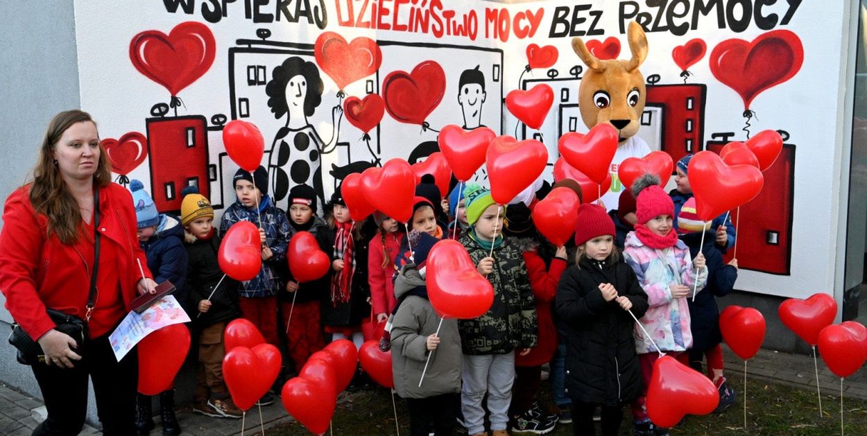 Tarnobrzeg: Dzieciństwo bez przemocy. MOPR w ogólnopolskiej kampanii