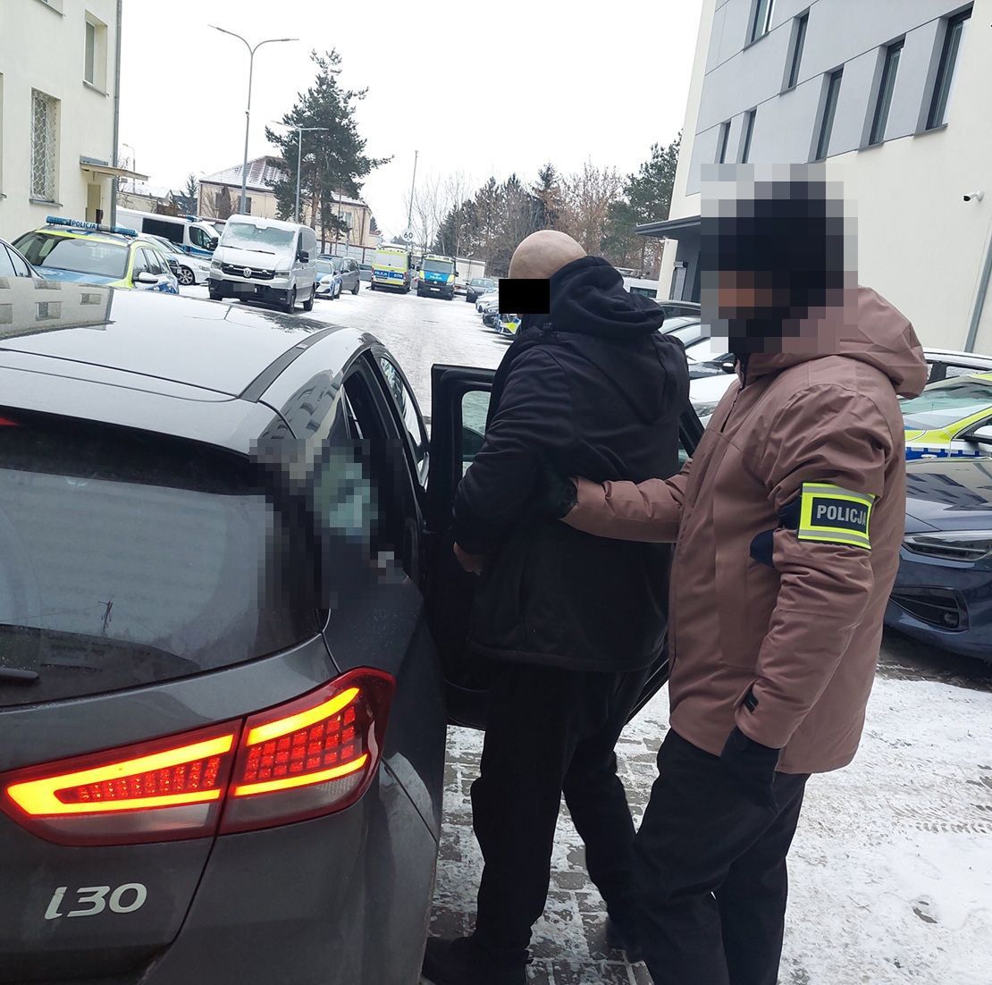 Biała Podlaska: Kryminalni zatrzymali poszukiwanego 50-latka za spowodowanie groźnego wypadku