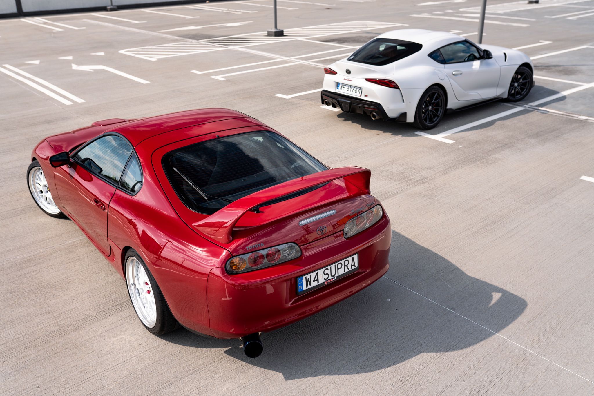 Toyota Supra MK IV vs. GR Supra
