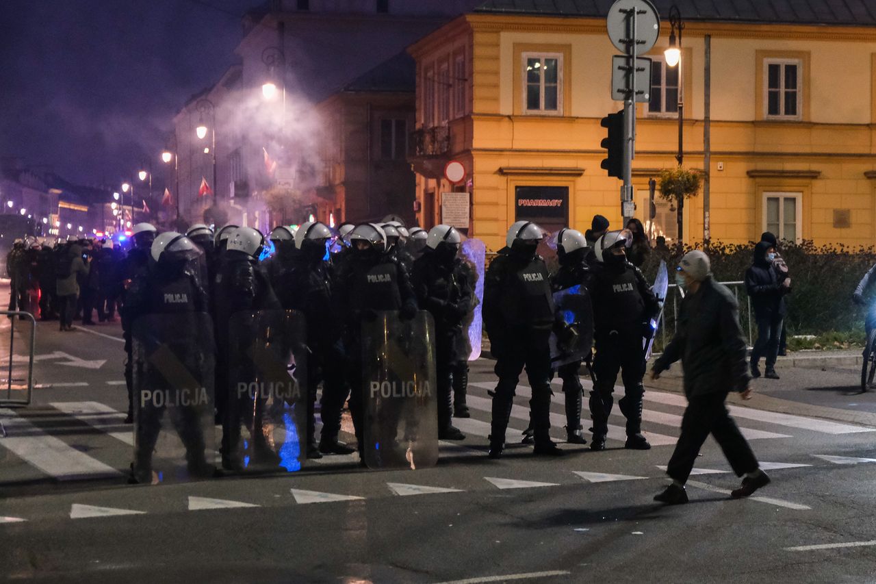 Policja podczas Marszu Niepodległości 2020 r.