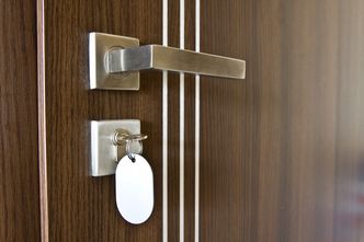 Teraz czas na wielkie wyjazdy Polaków. Widać to na portalu nocowanie.pl