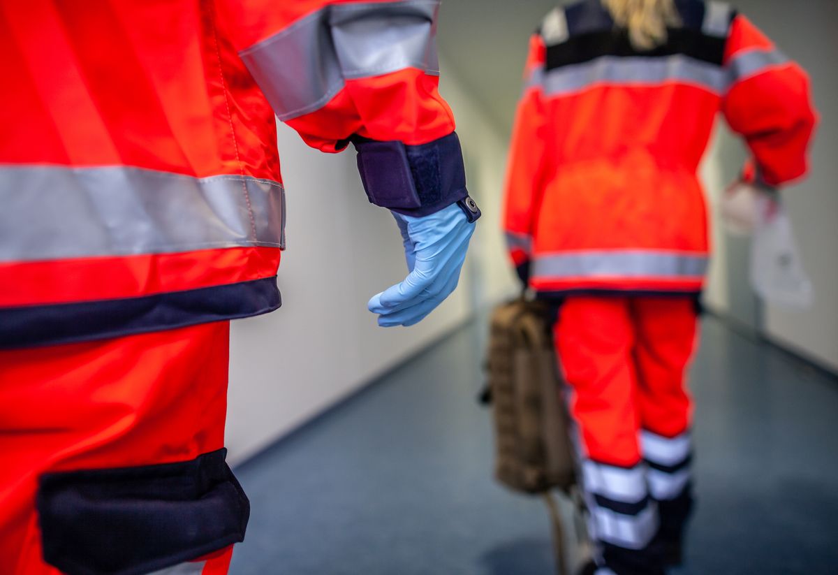 Ostrołęka. Pijany lekarz na SOR uderzył pajcenta. Jest wyrok sądu 