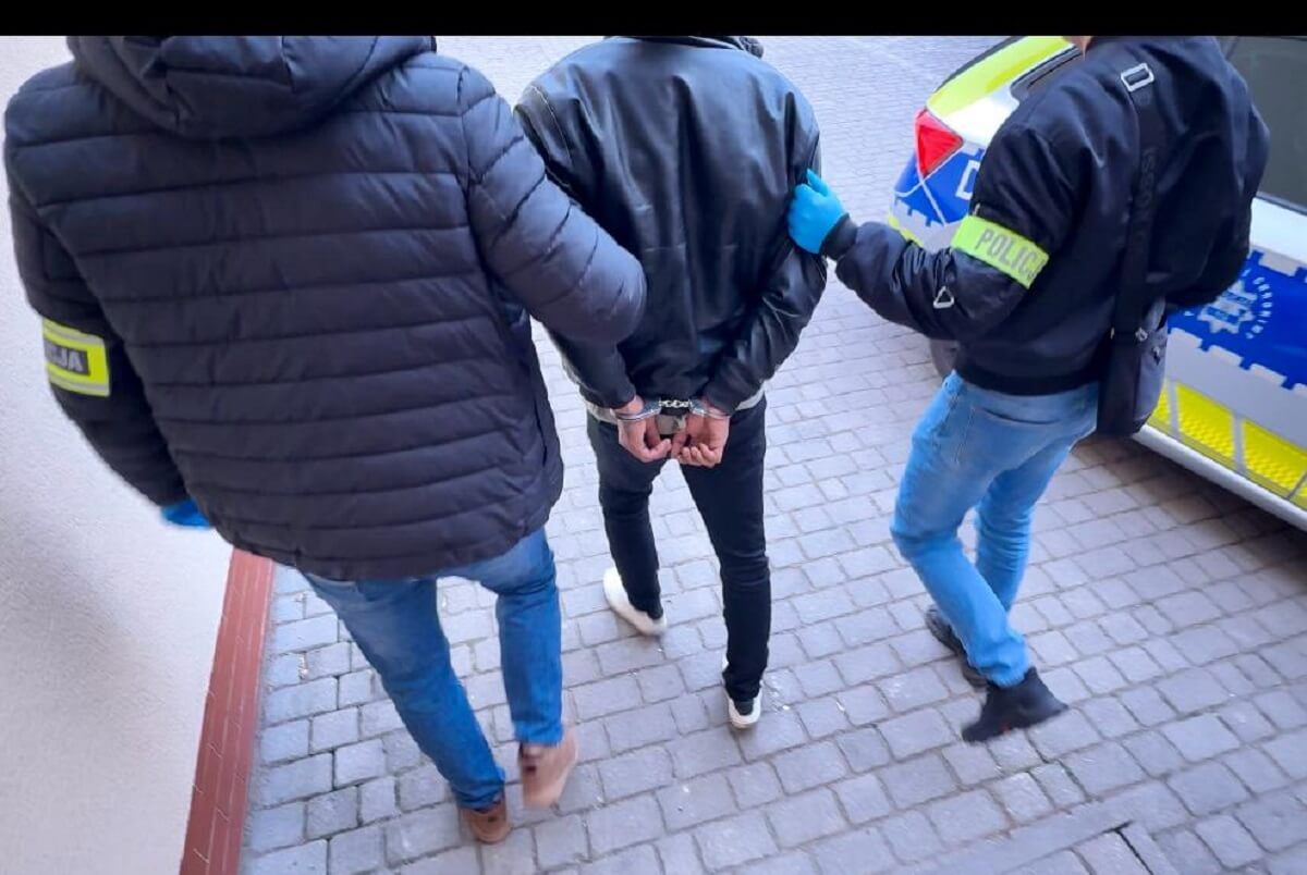 Okradał ludzi na OLX