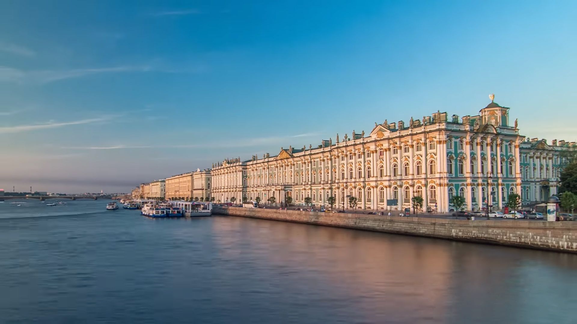Nie macie czasu na wakacje? Ten timelapse zabierze was na interaktywną wycieczkę po Petersburgu 2