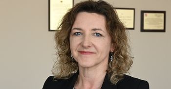 Statystyczne Lato na placu Artystów w Kielcach w Dzień Dziecka. To połączenie zabawy dla całej rodziny z edukacją. Zobacz film