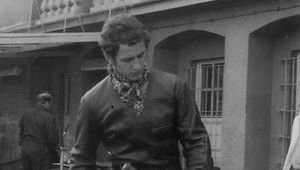 Przez paraliż ręki zakończył karierę. Leczenie przedłużyło się do kilku lat