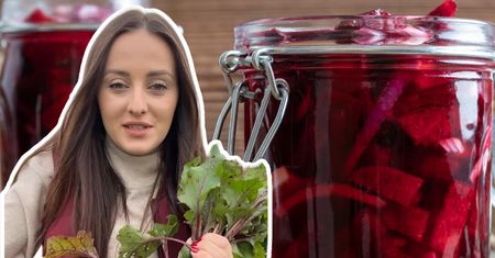 Ania z "Rolnik szuka żony" pokazała, jak zrobić surówkę z buraczków. Idealna do słoików na zimę