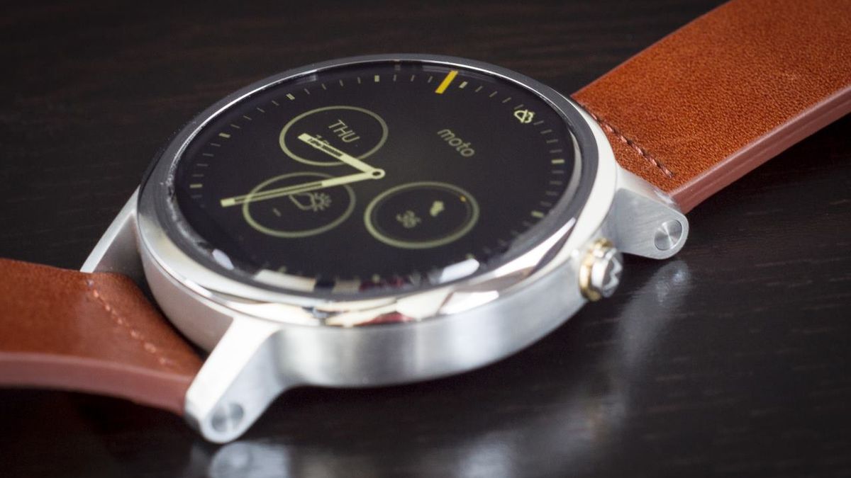 Lenovo Moto 360 2 generacji: smartzegarek, który pasuje do garnituru