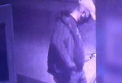 Zamość. Podpalił mobilny punkt szczepień. Policja publikuje nagranie z monitoringu